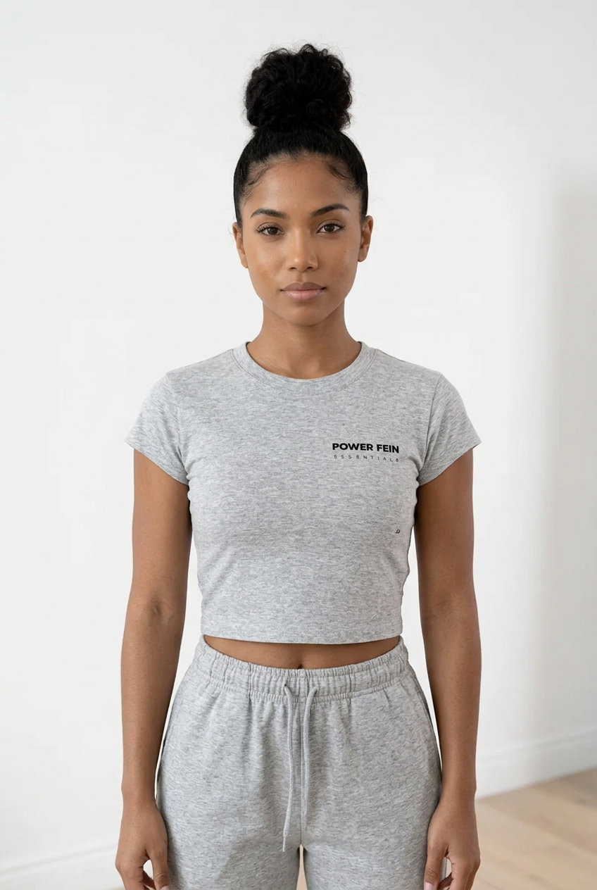 POWER FEIN Essential Women’s Slim-Fit Cropped T-Shirt