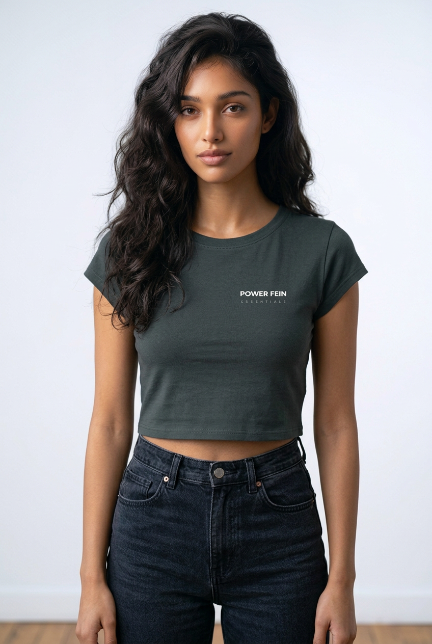 POWER FEIN Essential Women’s Slim-Fit Cropped T-Shirt